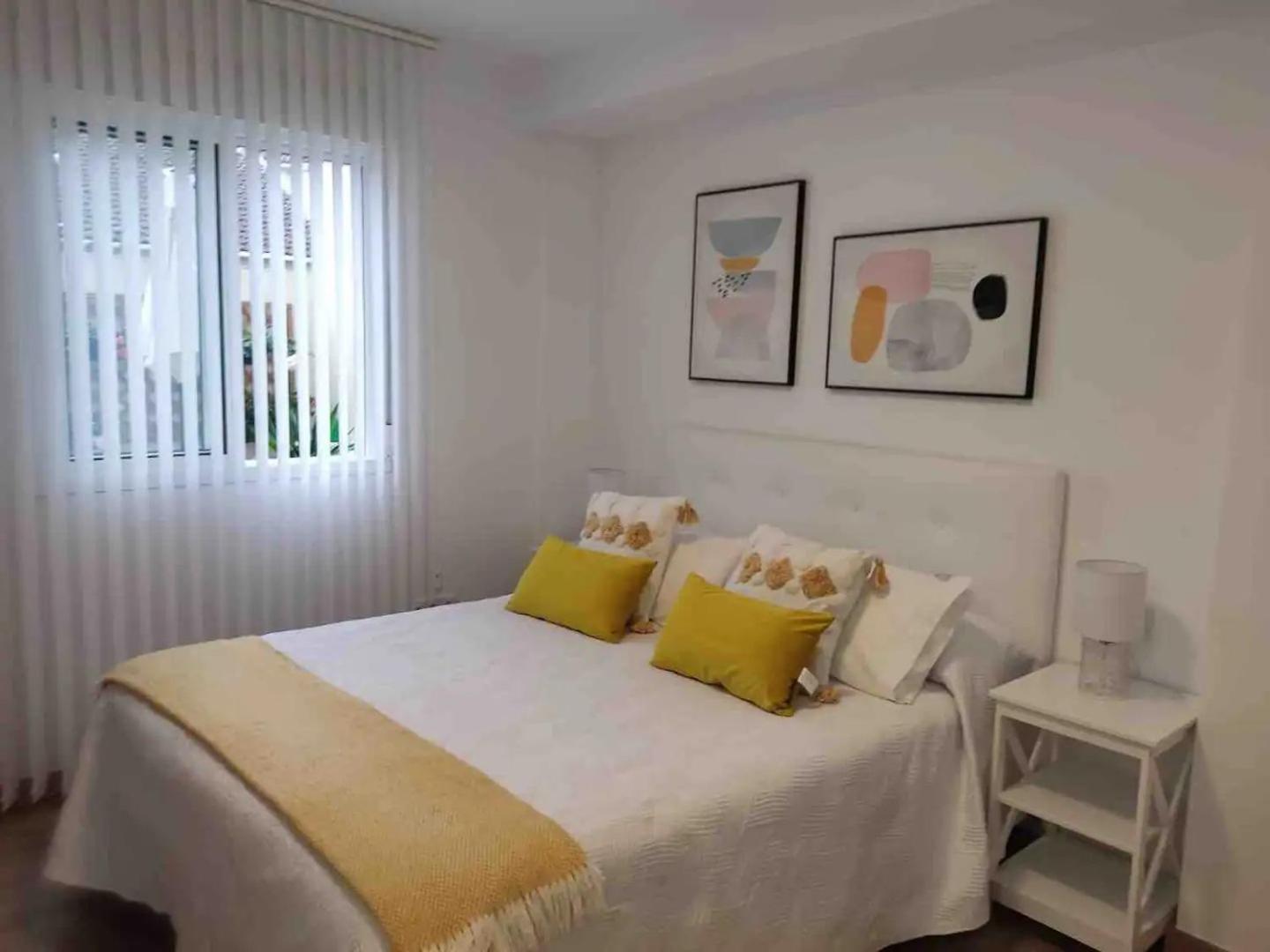 Apartamento Centrico En O Grove Luaran gambar